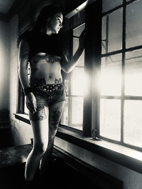 Foto desnuda filtrada de OnlyFans de Mizzmorrigana