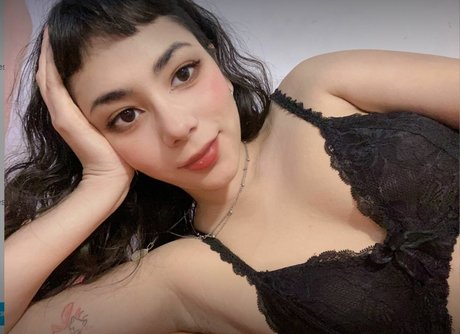 Foto desnuda filtrada de OnlyFans de Sofia
