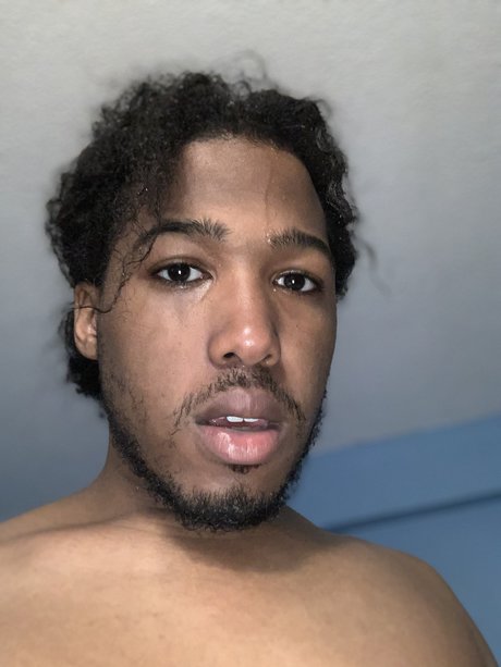 Foto desnuda filtrada de OnlyFans de Nauti E