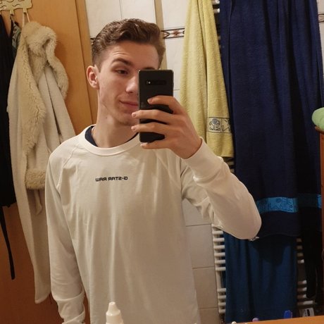 Foto desnuda filtrada de OnlyFans de Nick