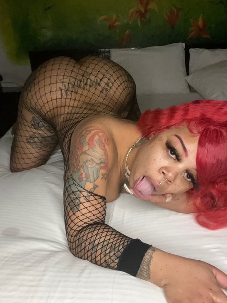 Foto desnuda filtrada de OnlyFans de R E D 