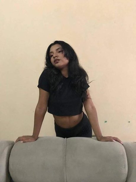 Foto desnuda filtrada de OnlyFans de Yusneily