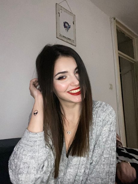 Foto desnuda filtrada de OnlyFans de Callmebyourname