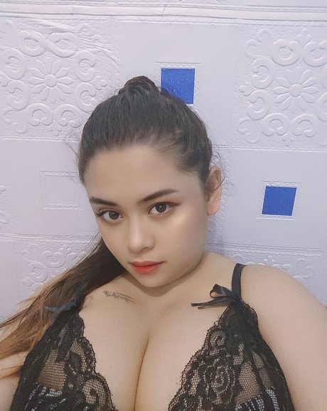 Foto desnuda filtrada de OnlyFans de Ouchiee