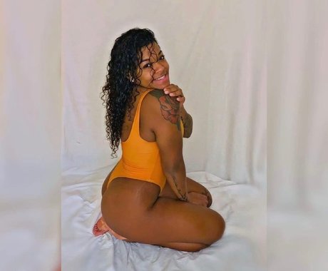 Foto desnuda filtrada de OnlyFans de Rose 