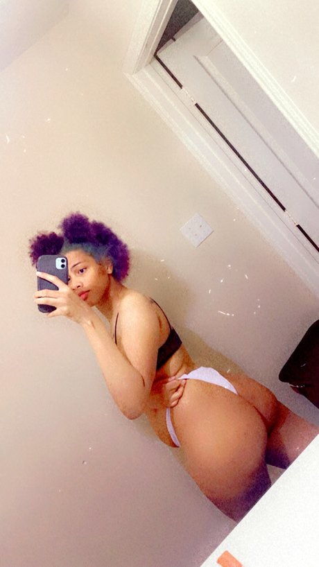 Lightskingurl