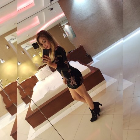 Foto desnuda filtrada de OnlyFans de Queen Afrodita