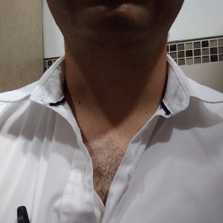 Foto desnuda filtrada de OnlyFans de Osito Peludo