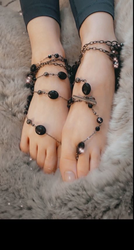 Foto desnuda filtrada de OnlyFans de Feet For Fun