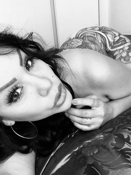 Foto desnuda filtrada de OnlyFans de Aabbylicious Muah
