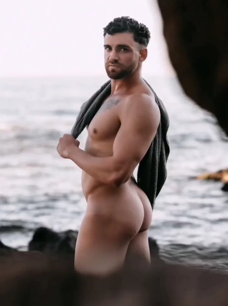 Foto desnuda filtrada de OnlyFans de Sergio