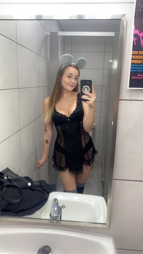 Avery Gold