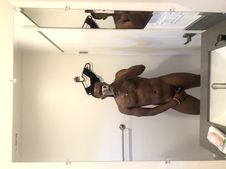 Foto desnuda filtrada de OnlyFans de Jason T
