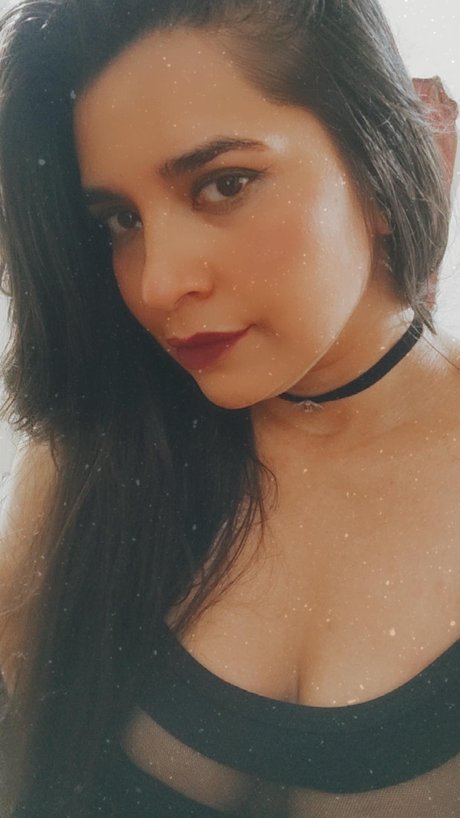 Foto desnuda filtrada de OnlyFans de Ailen Assid