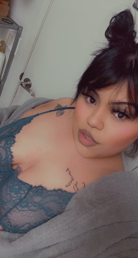 Foto desnuda filtrada de OnlyFans de Elli