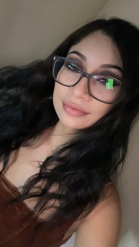 Foto desnuda filtrada de OnlyFans de Spicysauceyyy