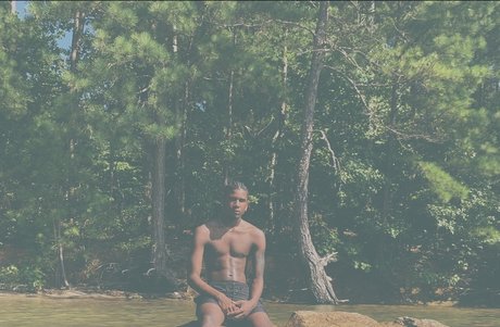 Foto desnuda filtrada de OnlyFans de Slim Breezy
