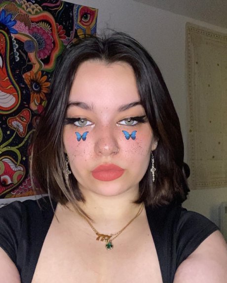 Foto desnuda filtrada de OnlyFans de Goddess Em