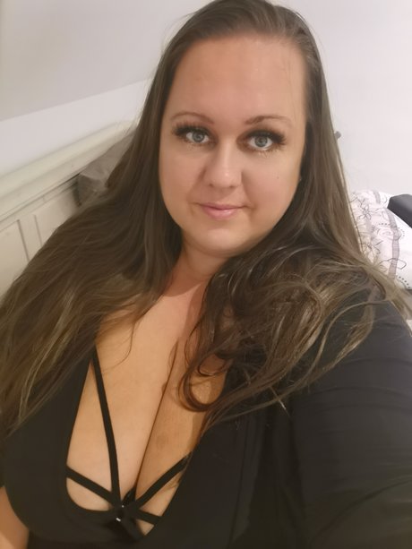 Beverlyboobs105l