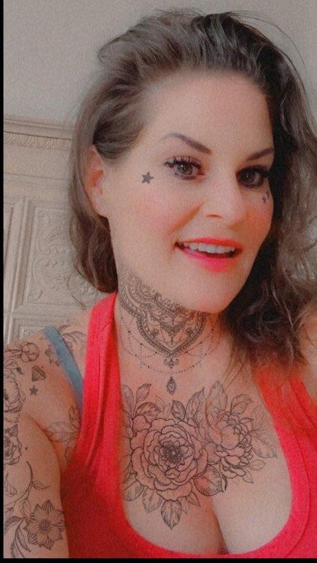 Foto desnuda filtrada de OnlyFans de Real Psychic