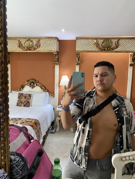 Foto desnuda filtrada de OnlyFans de Alexdelray