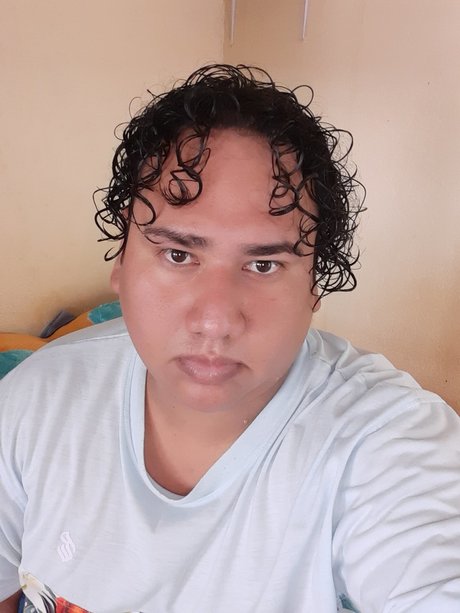 Foto desnuda filtrada de OnlyFans de Ruben Martinez