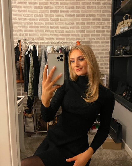 Foto desnuda filtrada de OnlyFans de Lucy