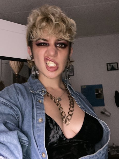 Foto desnuda filtrada de OnlyFans de Electra Grey