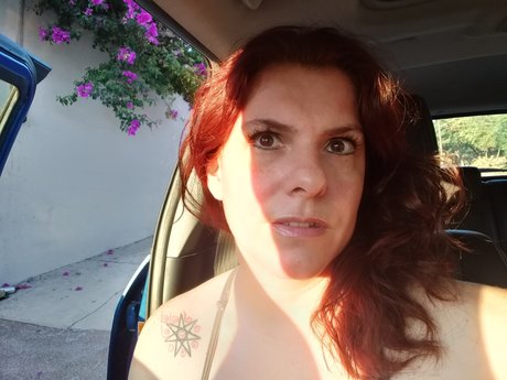 Foto desnuda filtrada de OnlyFans de Sarah Salas