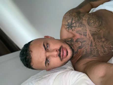 Foto desnuda filtrada de OnlyFans de Albertoxxx