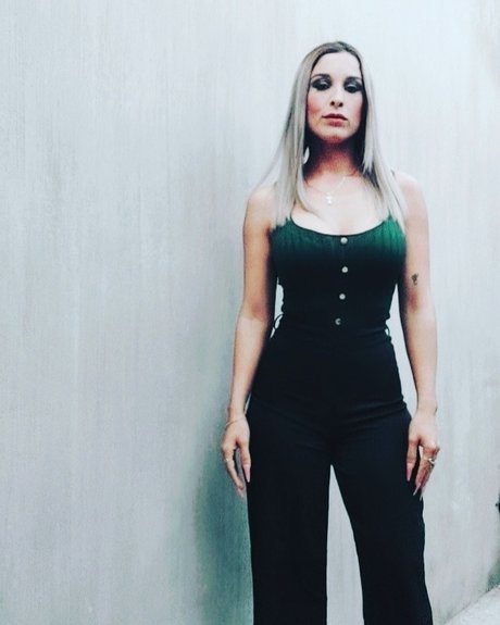 Foto desnuda filtrada de OnlyFans de Leah Raam