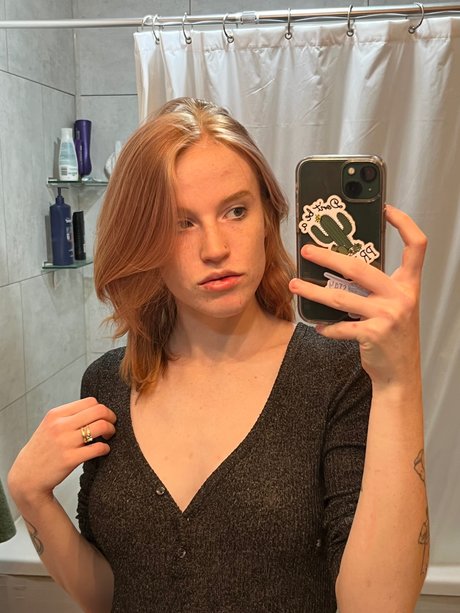 Foto desnuda filtrada de OnlyFans de Ginger Kitty