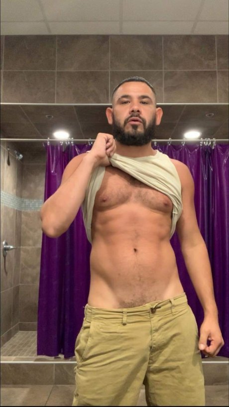 Foto desnuda filtrada de OnlyFans de Atx 512