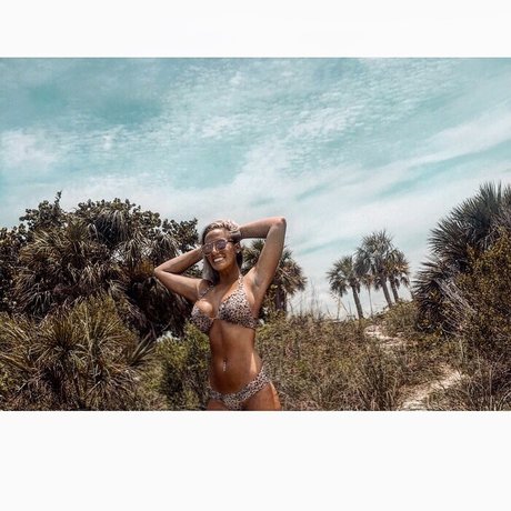Foto desnuda filtrada de OnlyFans de Foodsnboobs