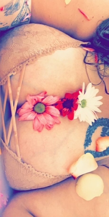 Foto desnuda filtrada de OnlyFans de Eliza