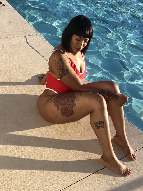 Foto desnuda filtrada de OnlyFans de Officialykeshjuici
