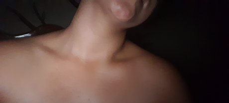 Foto desnuda filtrada de OnlyFans de Pili Hu