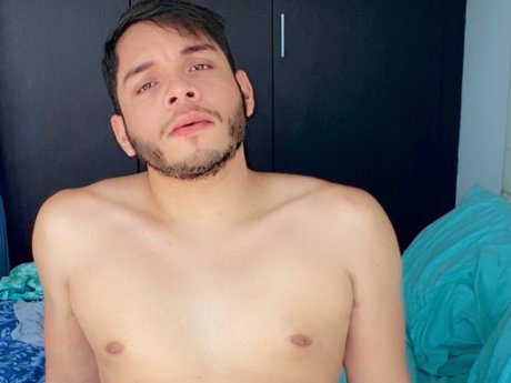 Foto desnuda filtrada de OnlyFans de Tony