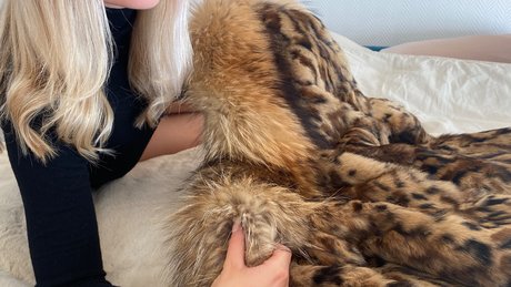 Foto desnuda filtrada de OnlyFans de Lady Joyce  Fur Queen 