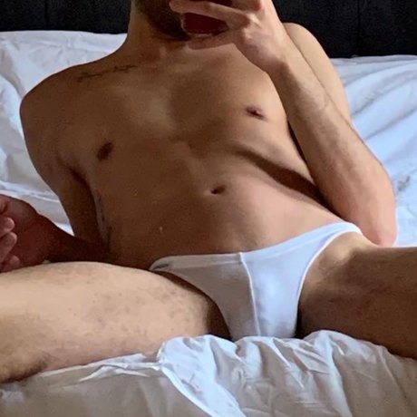 Foto desnuda filtrada de OnlyFans de Ubi