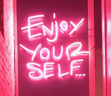 Foto desnuda filtrada de OnlyFans de Live Easily