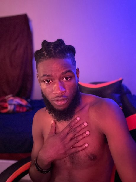Foto desnuda filtrada de OnlyFans de Jamal 