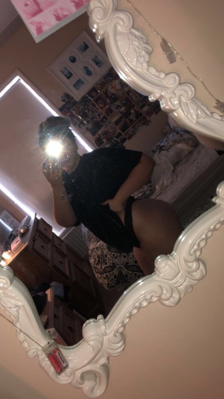 Foto desnuda filtrada de OnlyFans de Tay
