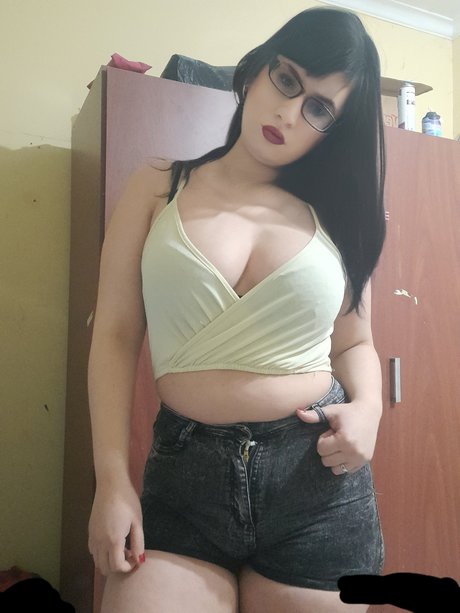 Foto desnuda filtrada de OnlyFans de Jazminita