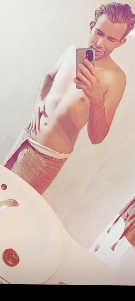 Foto desnuda filtrada de OnlyFans de Twink18boy