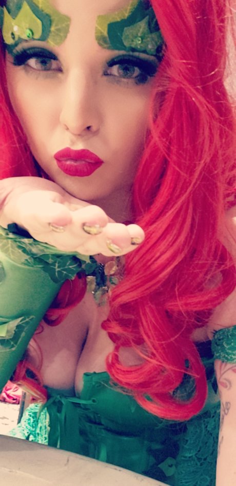 Foto desnuda filtrada de OnlyFans de Raven Moon