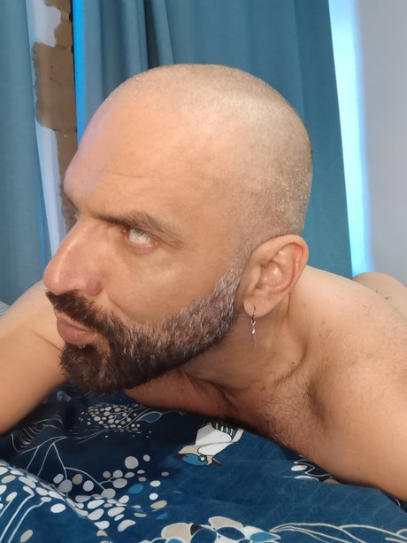 Foto desnuda filtrada de OnlyFans de Versalion