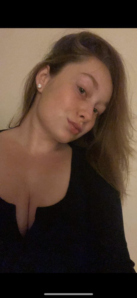 Foto desnuda filtrada de OnlyFans de Tiebunny