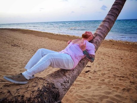 Foto desnuda filtrada de OnlyFans de Tiny Tim