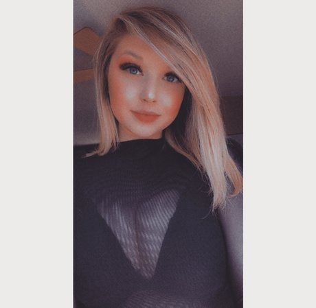 Foto desnuda filtrada de OnlyFans de Karisa